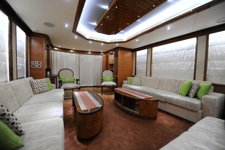 Saloon