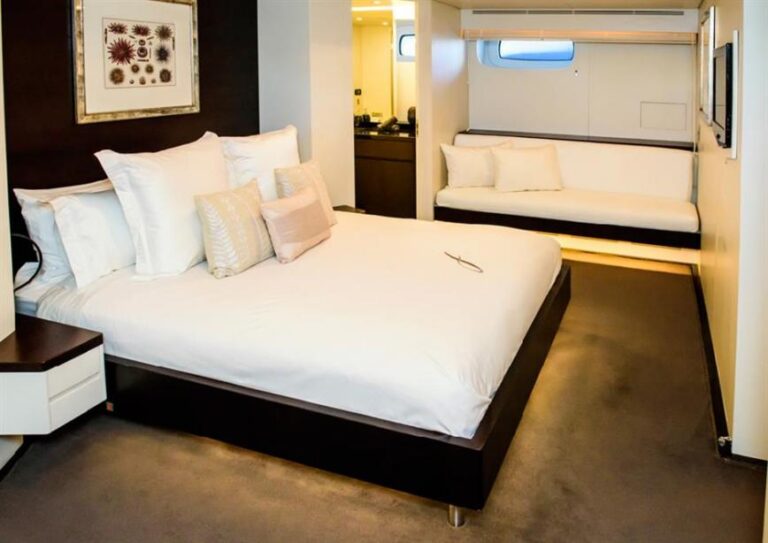 Guest Cabin