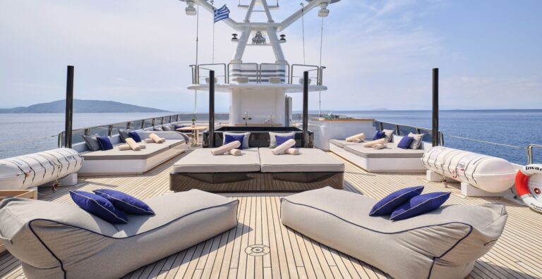 Exterior Relaxation Area