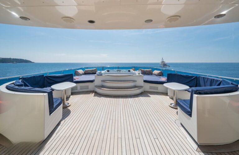 Exterior Relaxation Area