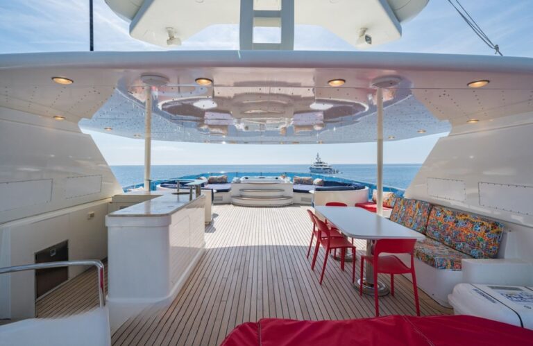 Exterior Relaxation Area