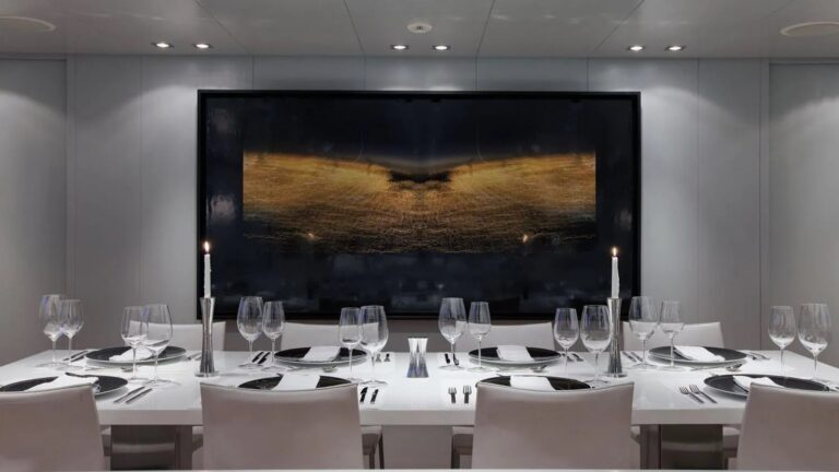 Main Salon Dining