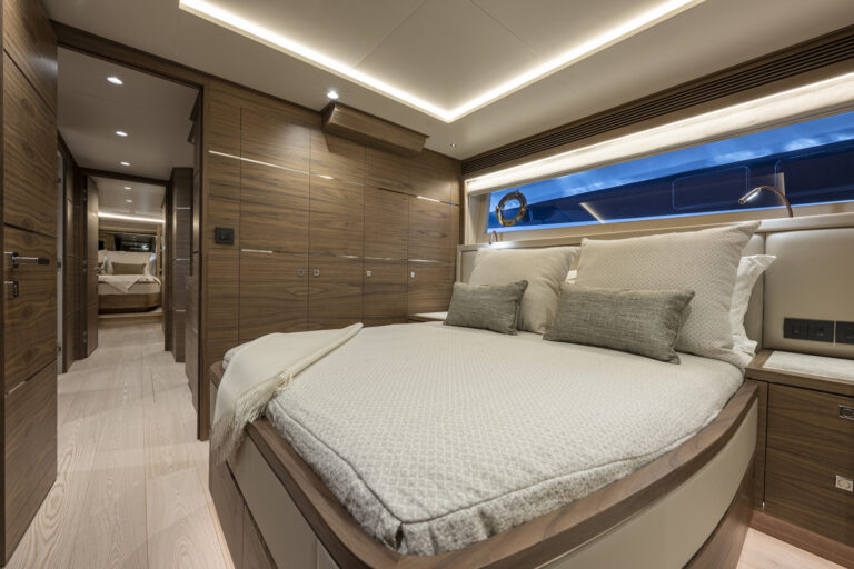VIP Cabin