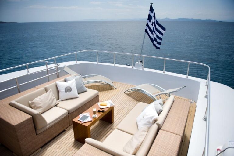 Sundeck