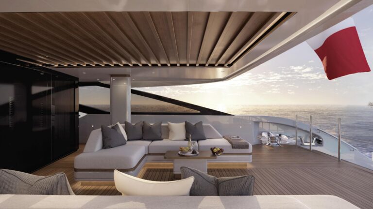 Main deck aft
