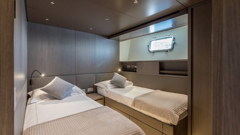 Twin Suite