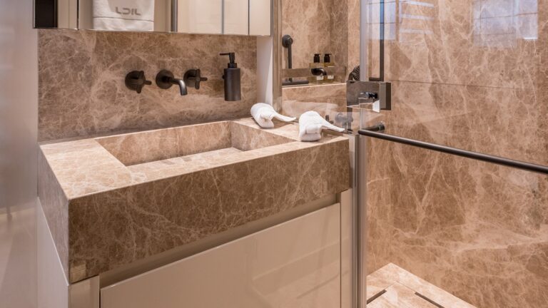 Guest Ensuite