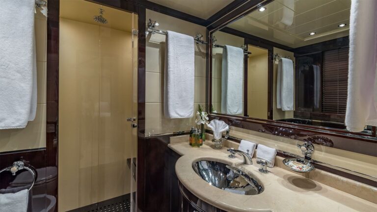 Double Guest Bathroom