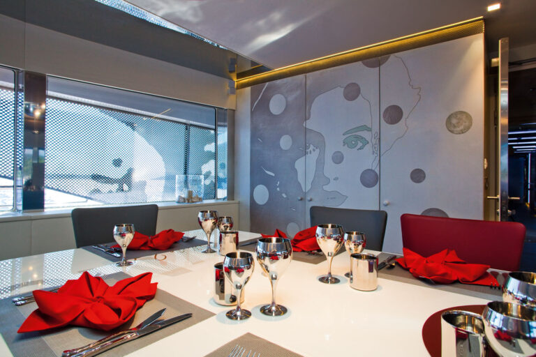 MY JOY ME - Formal dining