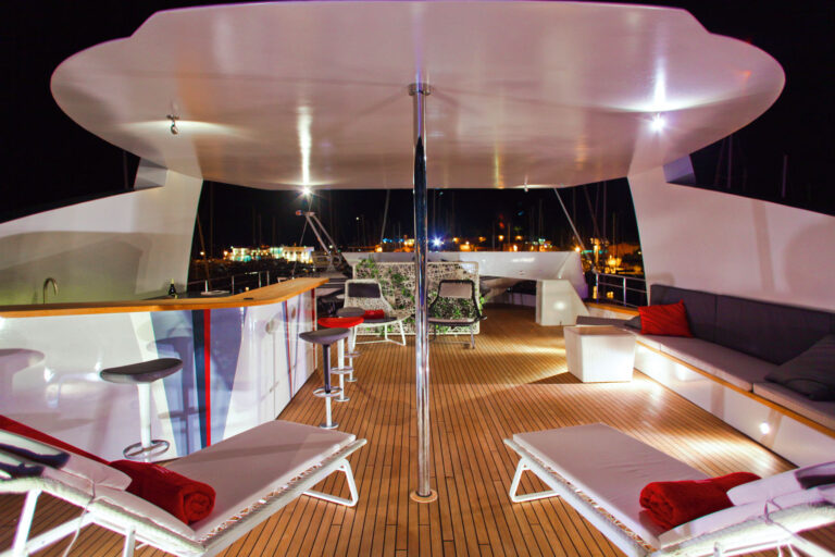 MY JOY ME - Sundeck