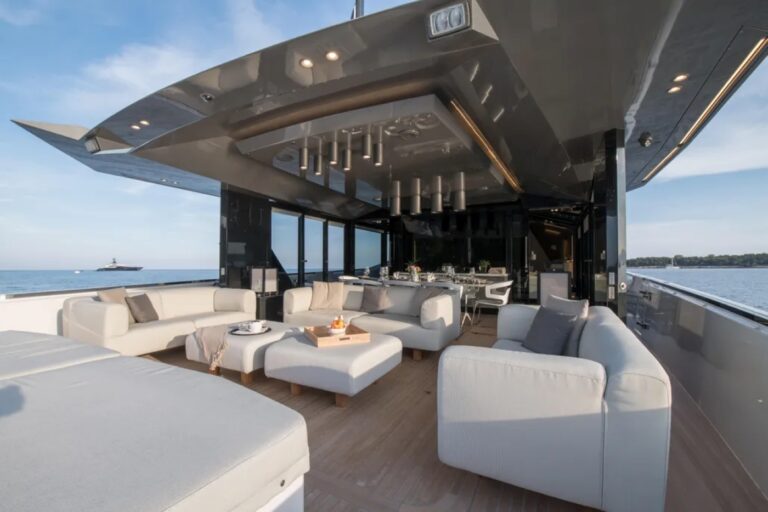 Exterior Relaxation Area