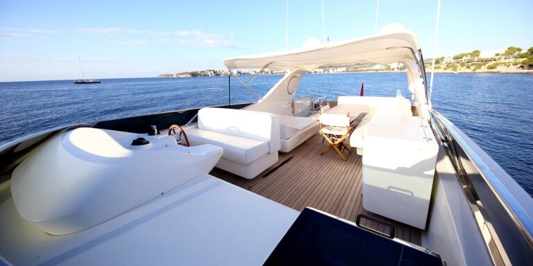 Flybridge Seating