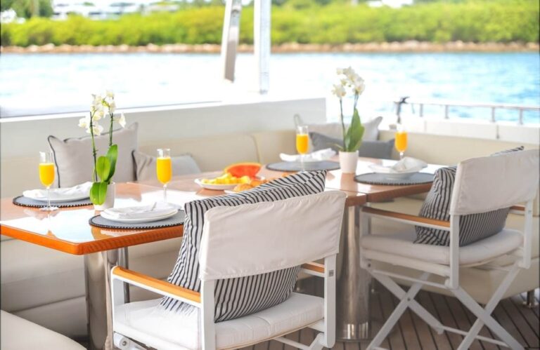 Exterior Dining Area