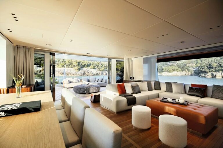 Sky Lounge