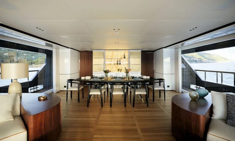 Main Salon Dining