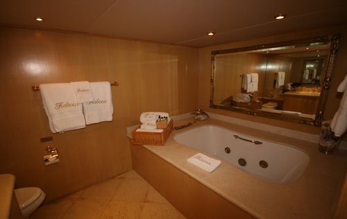 MY KALEEN - Master Spa Pool