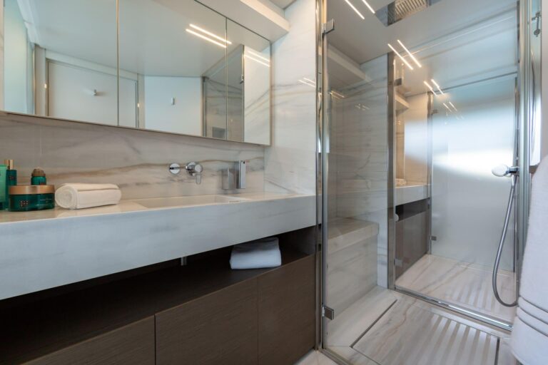 Master Ensuite