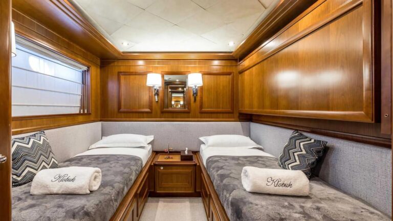 Twin Suite