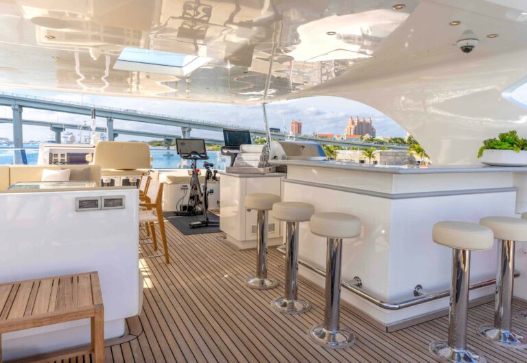 Sun Deck Bar