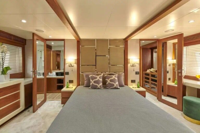 Vip Cabin