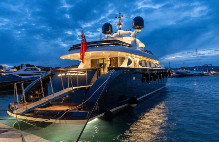 Aft Deck 01