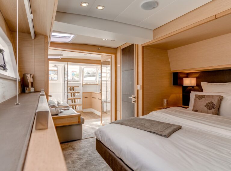 Master Suite (sistership)