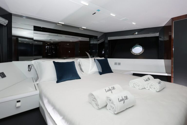 Vip Cabin