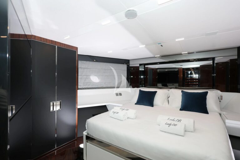 Vip Cabin