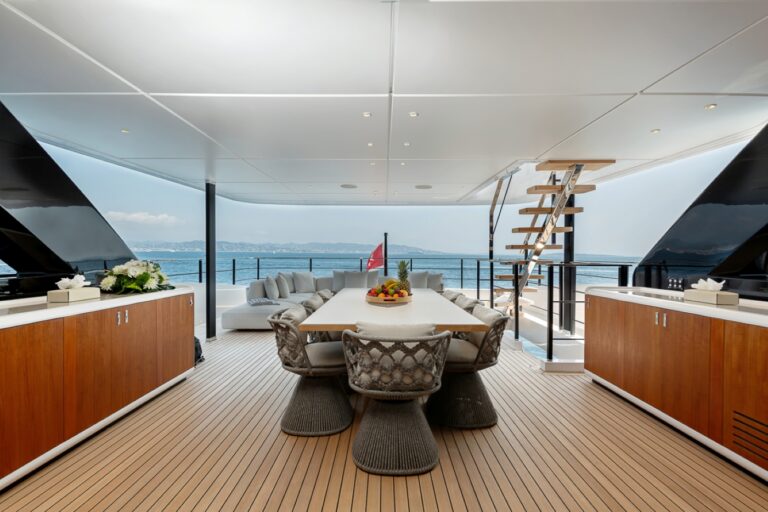 Main Dining