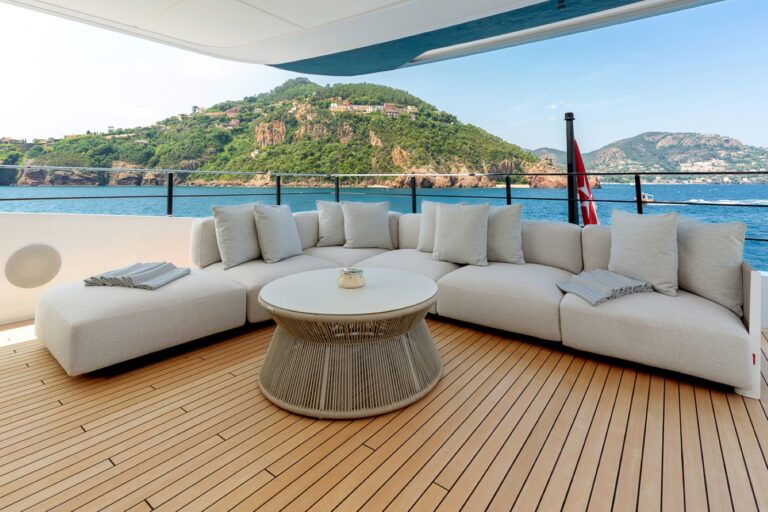 Exterior Relaxation Area