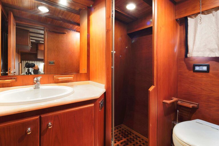 Twin Ensuite