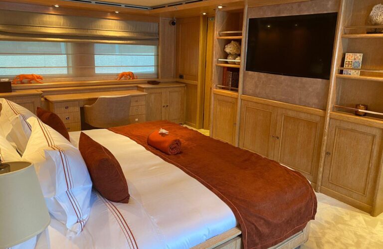 VIP cabin