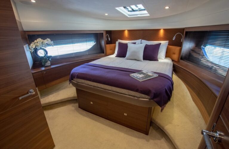 Vip Cabin