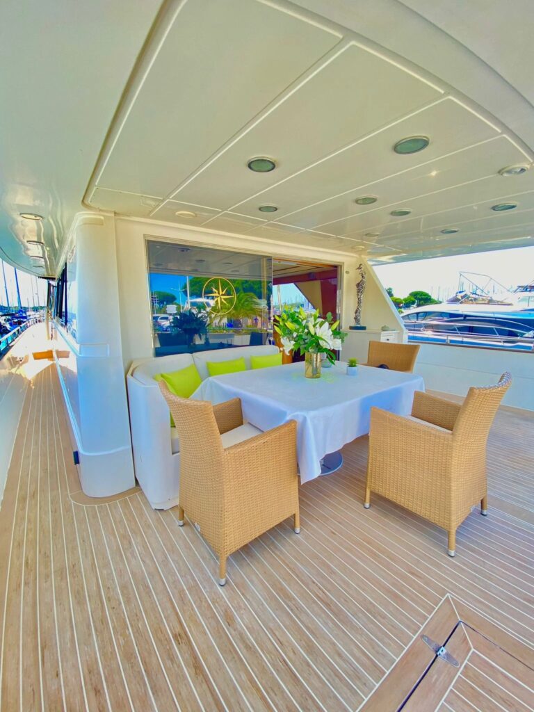 Main Deck Aft