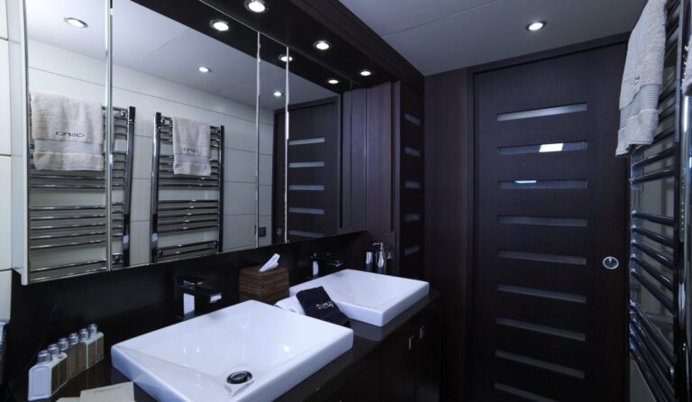 Master Ensuite