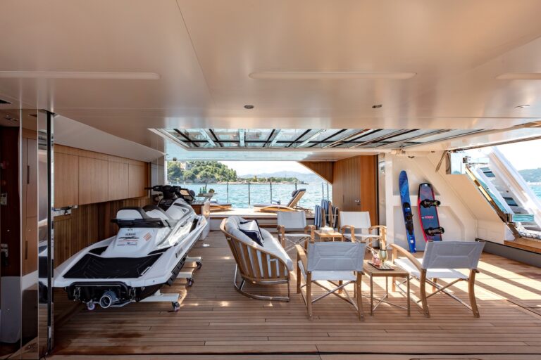 Beach Club With Toys