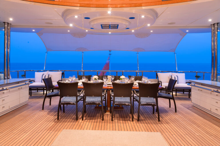 Bridge Deck Dining