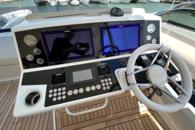 Captains Area