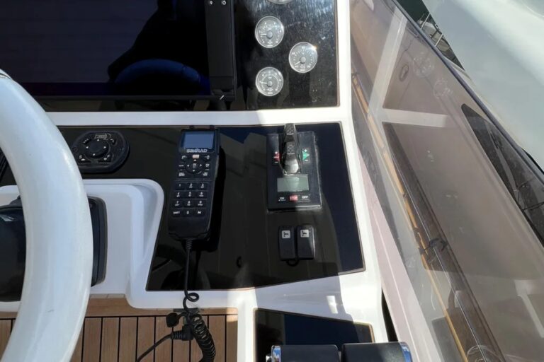Captains Area
