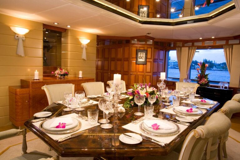 MY LADY M II - Formal dining