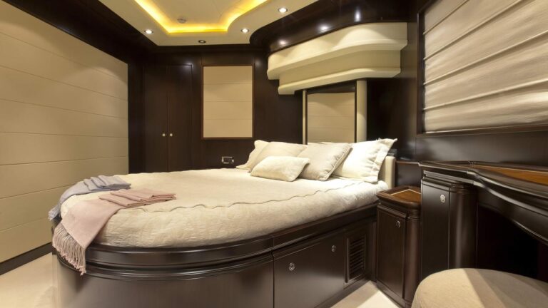 Guest Cabin