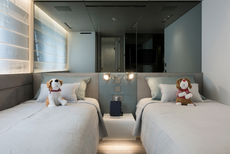 Twin Cabin