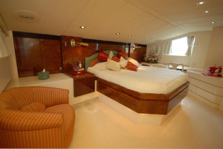MY LADYSHIP - Master cabin