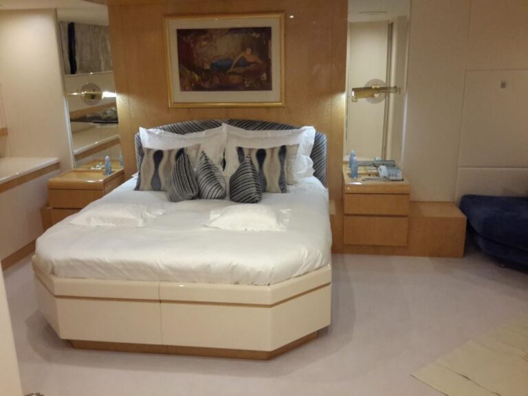 MY LADYSHIP - VIP cabin