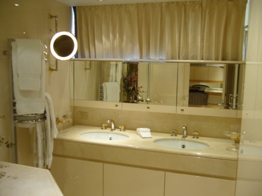 MY LADYSHIP - VIP ensuite