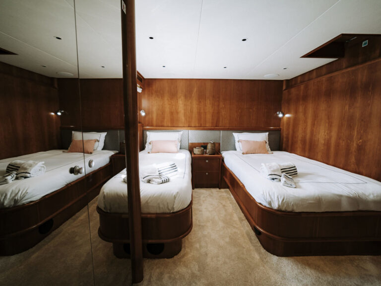Twin Cabin For Guests