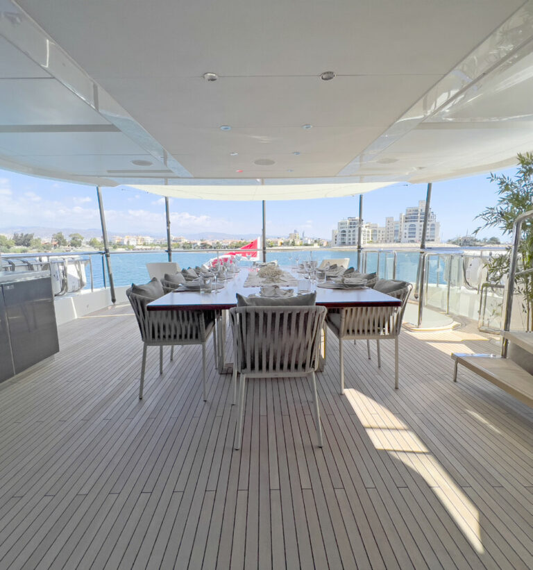 Al Fresco Dining