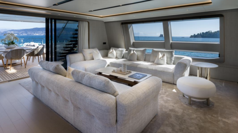 Sky Lounge