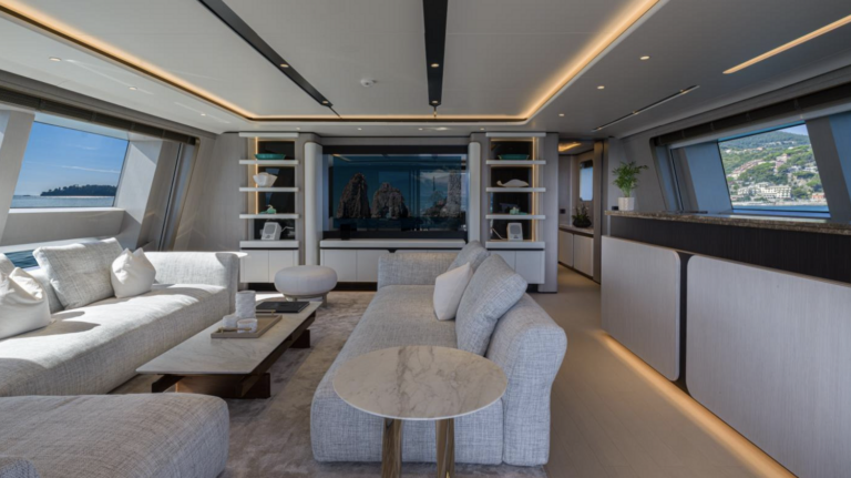 Sky Lounge
