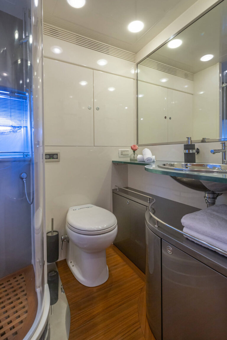 Double Cabin Ensuite